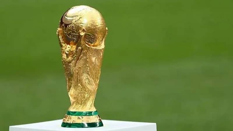 فيفا يعلن بيع 1.8 مليون تذكرة لكأس العالم 