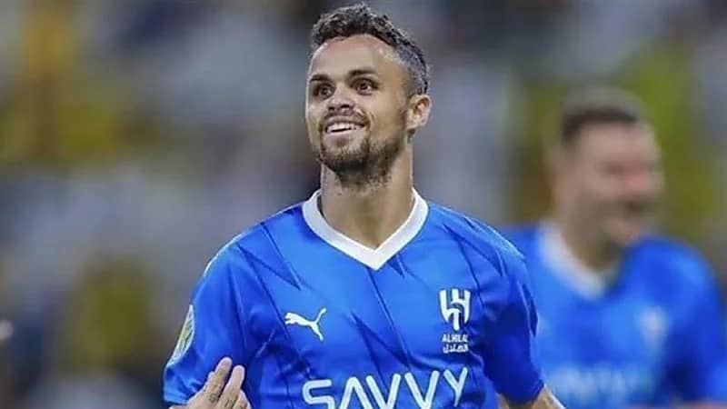 فلامنجو يتواصل مع ميشيل من أجل العودة