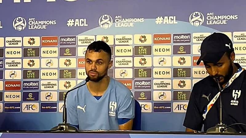 ميشيل: هذه احتفاليتي وهم يقلدوني .. فيديو