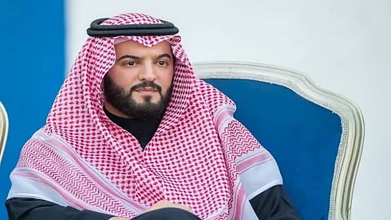 الهلال يقدم التعازي لقائده السابق في وفاة والدته