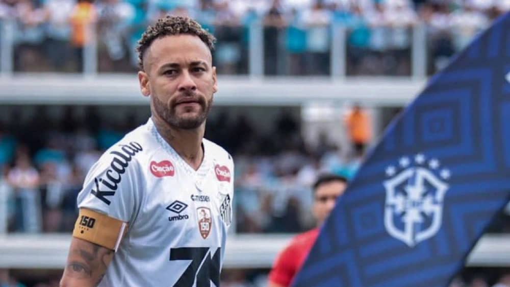 نيمار يقود سانتوس للنجاة من الهبوط