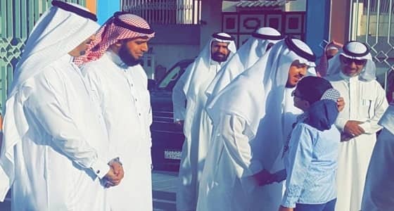 مدير تعليم الطائف يحظى على إعجاب نشطاء التواصل