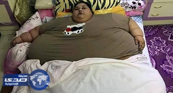 أسمن امرأة في العالم تغادر الهند للقاهرة لتجهيزها لإجراءات أخرى