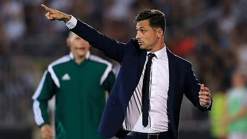 "ميريل" يتلقى عرضًا مغريًا لتدريب النصر