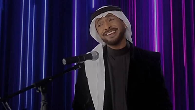 بالفيديو .. حبيب الحبيب يقلد عايض على خشبة المسرح