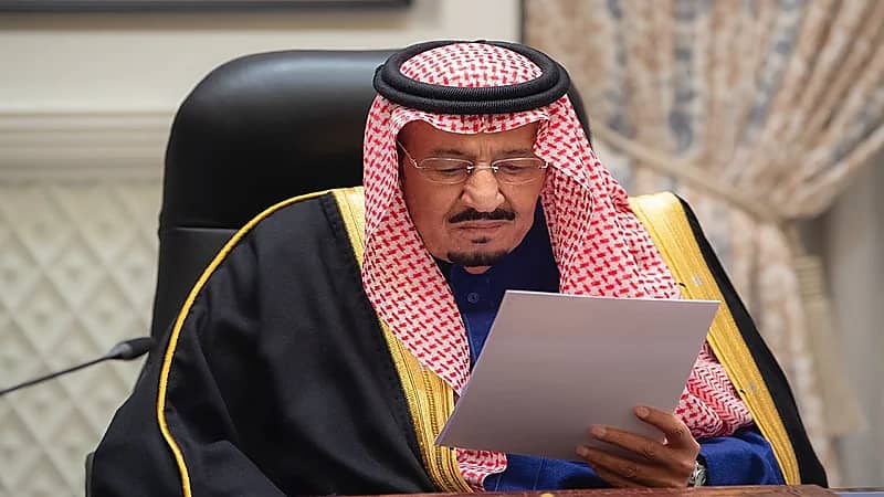 شاهد..الملك سلمان يوجه كلمة للجنود البواسل في جميع القطاعات والحد الجنوبي