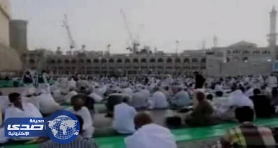 «رئاسة الحرمين» تشرف علي أكبر مائدة إفطار