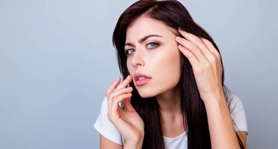 وصفة طبيعية للتخلص من تشقق الشفاه في الشتاء