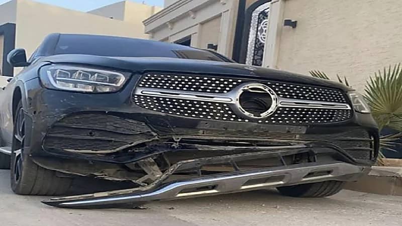 بالفيديو والصور.. حادث سيارة لمدالله العليان عقب مباراة الهلال والشباب