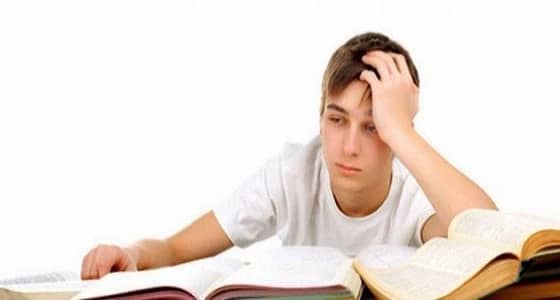 دراسة: الشعور بالقلق يساعد على التذكر