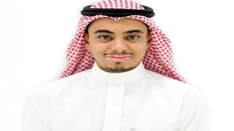 تقني يحذر من روابط ومواقع تدعي إمكانية إعادة الواتس اب