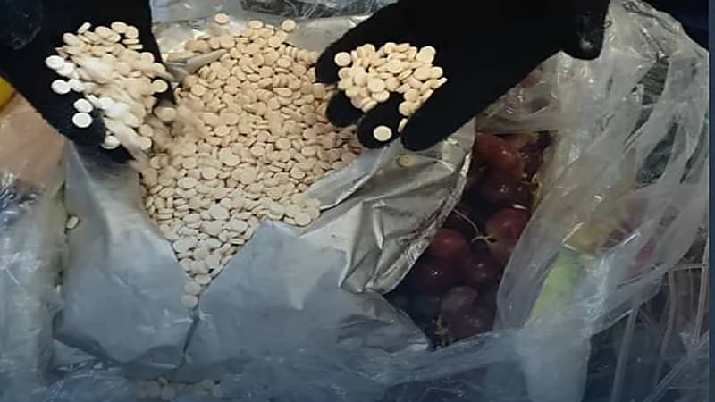 بالصور.. إحباط أكثر من 15 مليون حبة كبتاجون في ميناء جدة