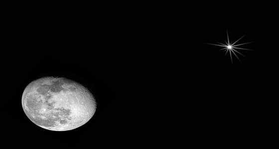 الجمعية الفلكية: وقوع القمر الأحدب مع كوكب المشتري في سماء المملكة