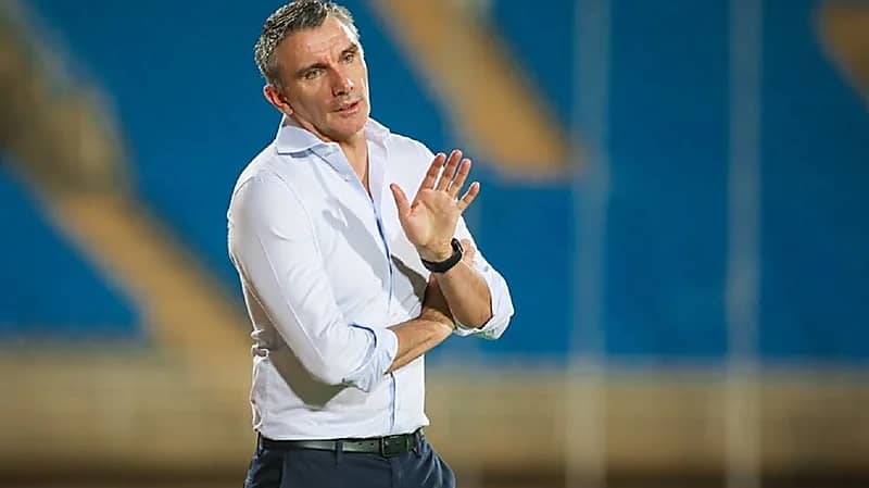 رسميا..الاتفاق يتعاقد مع مدرب الزمالك المصري السابق