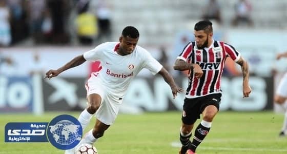 جومير يطالب النصر بضم الجناح البرازيلي سيرينو