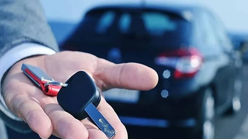 إلزام مكاتب تأجير السيارات بالعقد الإلكتروني الموحد من خلال بوابة "تأجير"