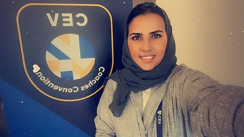 أول مواطنة تشارك في البرنامج الأوروبي للكرة الطائرة