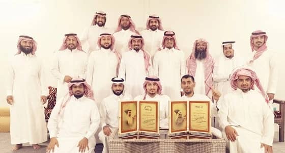 حفل تكريم للمعلمين المنقولين بمدرسة البدع