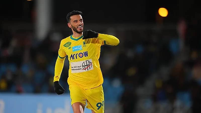 السومة يحسم موقفه النهائي من الاستمرار مع الوداد المغربي