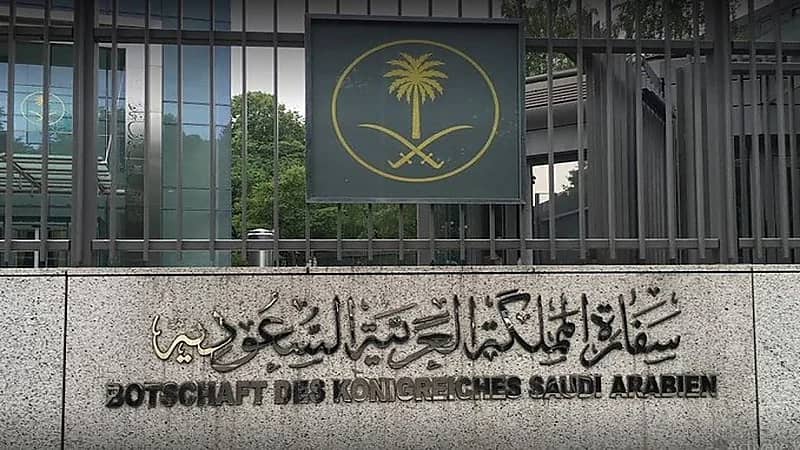 السفارة في الكويت: إلغاء فحص PCR والحجر لجميع المحصّنين القادمين