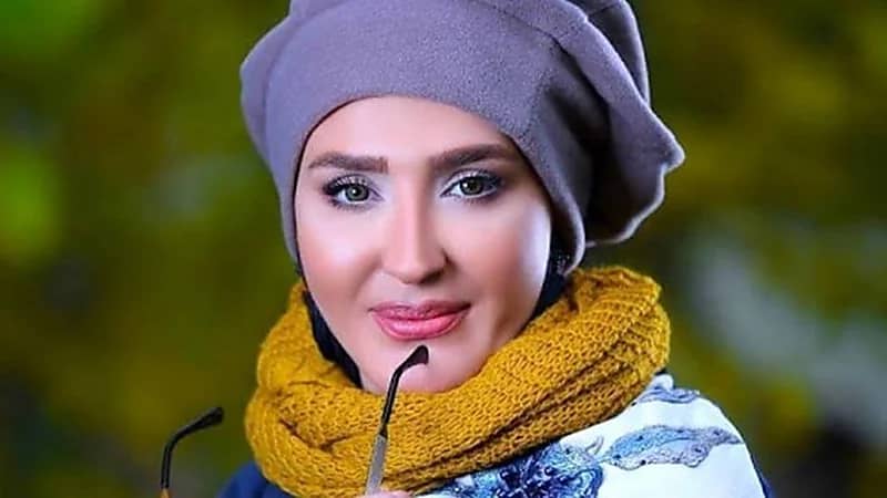 فنانة إيرانية تنهي حياتها في ظروف غامضة