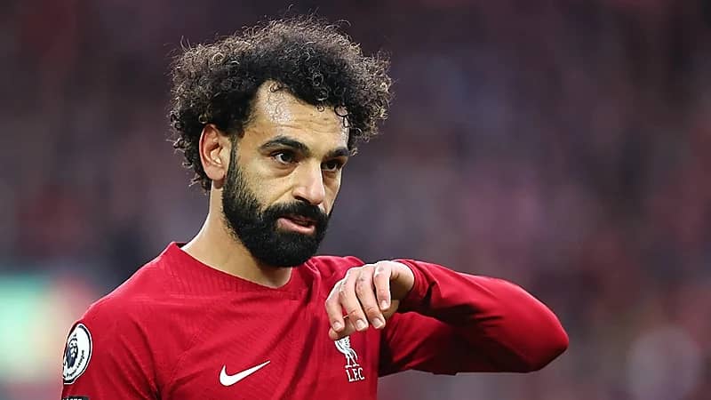 وسط الثلج.. أحدث ظهور لنجم ليفربول