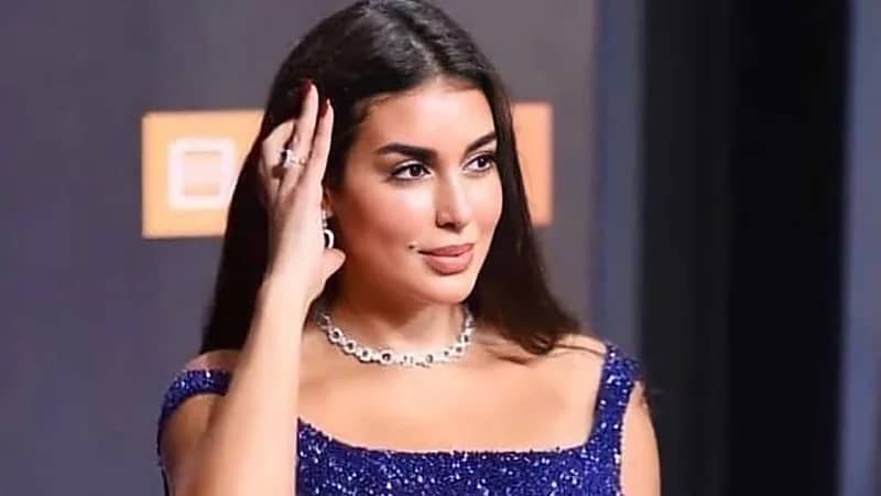 شاهد.. ياسمين صبري تفاجئ جمهورها بإطلالة جذابة 