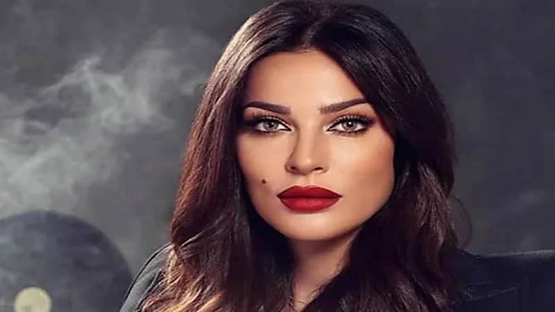 نادين نجيم تثير التكهنات حول علاقة حب جديدة