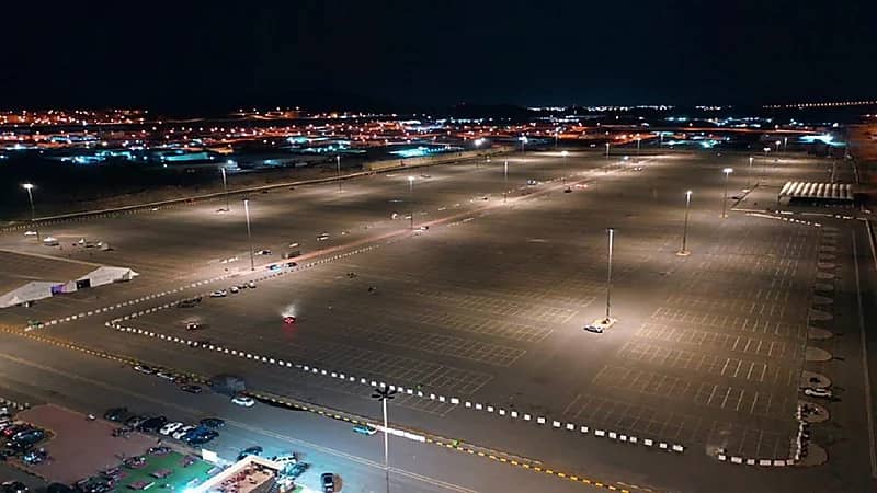 5 مواقف على مداخل مكة تستقبل سيارات الحجاج القادمين لأداء فريضة الحج