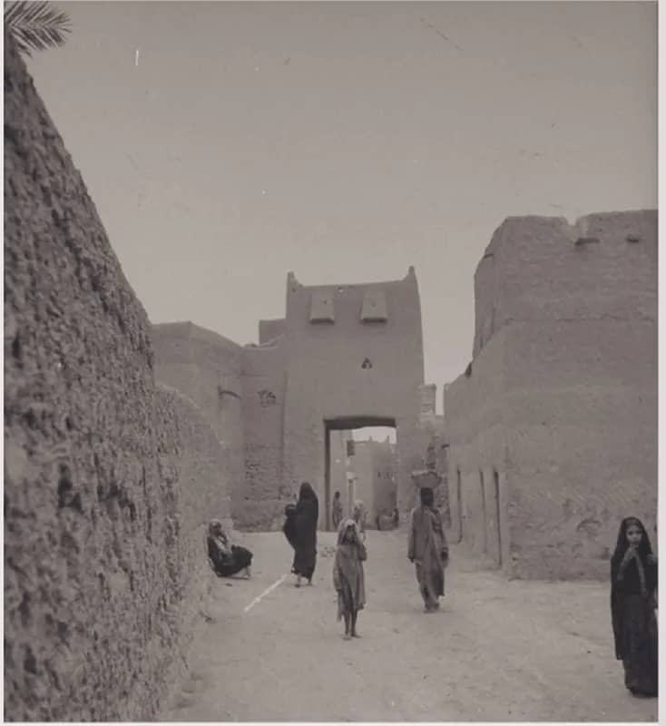 أحد شوارع الرياض بالأربعينات الميلادية