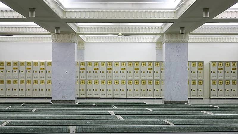 تهيئة قبو توسعة الملك فهد بالمسجد الحرام للمعتكفين