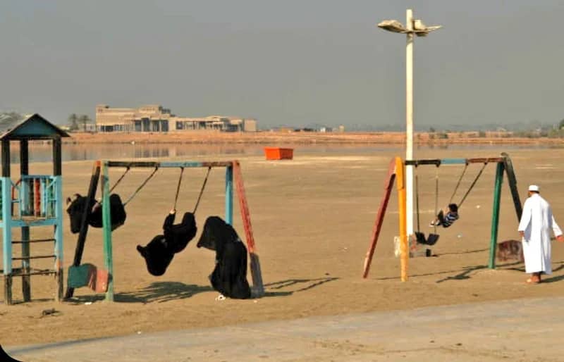 صورة من كورنيش جدة قبل 20 عام