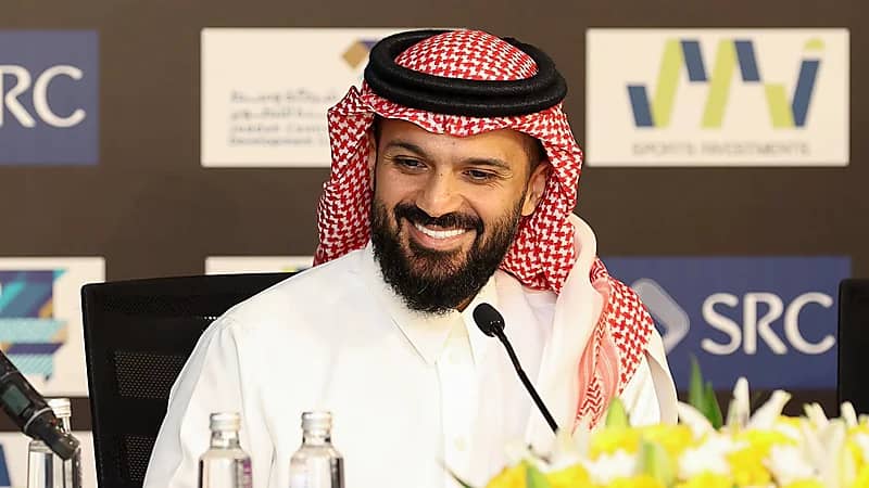 أنمار الحائلي : أي أحد بيجي يترشح بدالي راح اعطيه اصواتي كلها