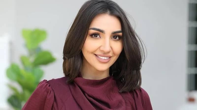 متابعة تثير غضب "هبة الحسين" وتدفعها للرد