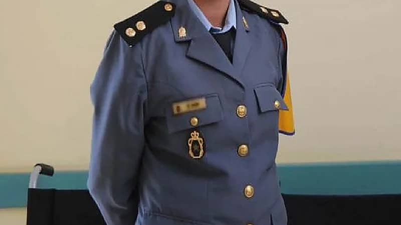 اعتقال شاب تهور وتحرش بـ"شرطية" بزيها الرسمي