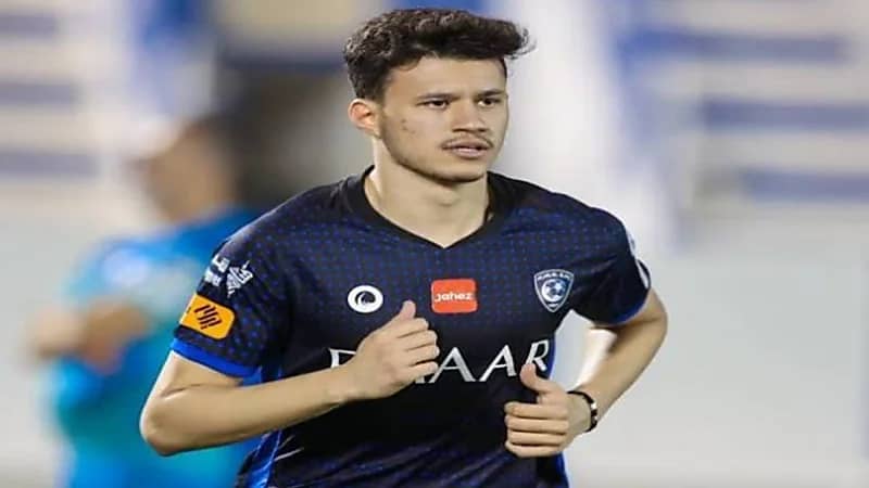 رينارد يستدعي الحمدان قبل مواجهة عمان