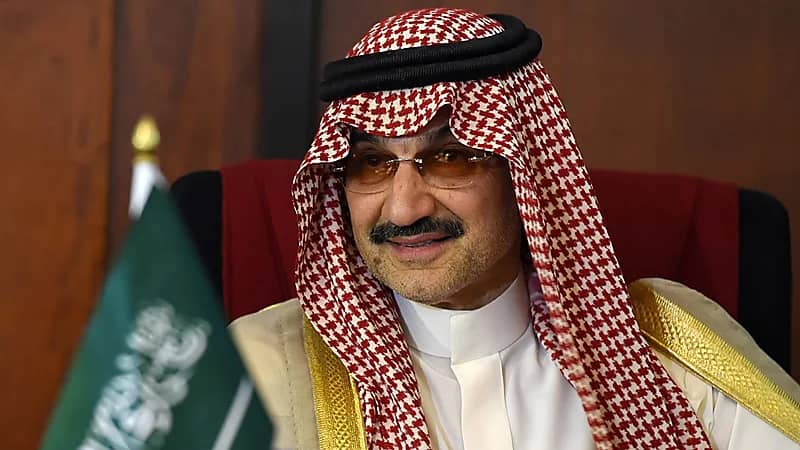 الوليد بن طلال يهنئ الهلال عقب خسارته أمام تشيلسي