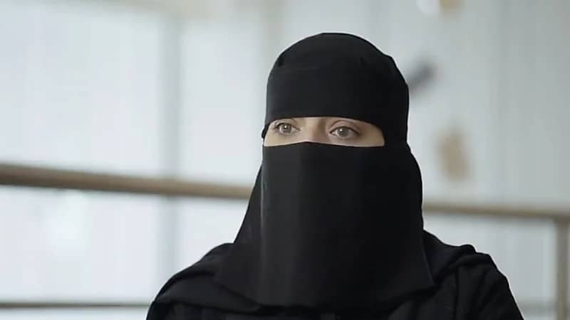 بالفيديو.. شابة تقضي نصف عمرها نائمة بسبب النوم القهري