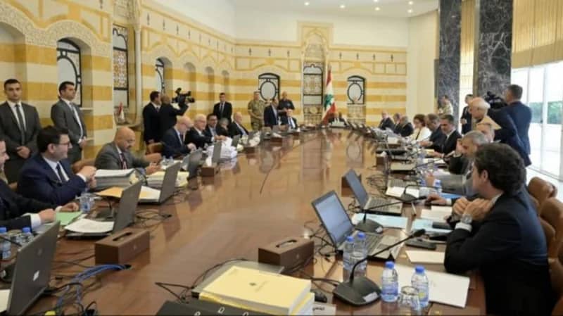 استقالة حكومة ميقاتي اللبنانية