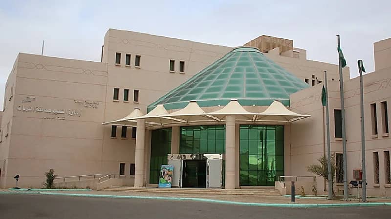 تعليم القريات يعلق الدراسة ليوم غد