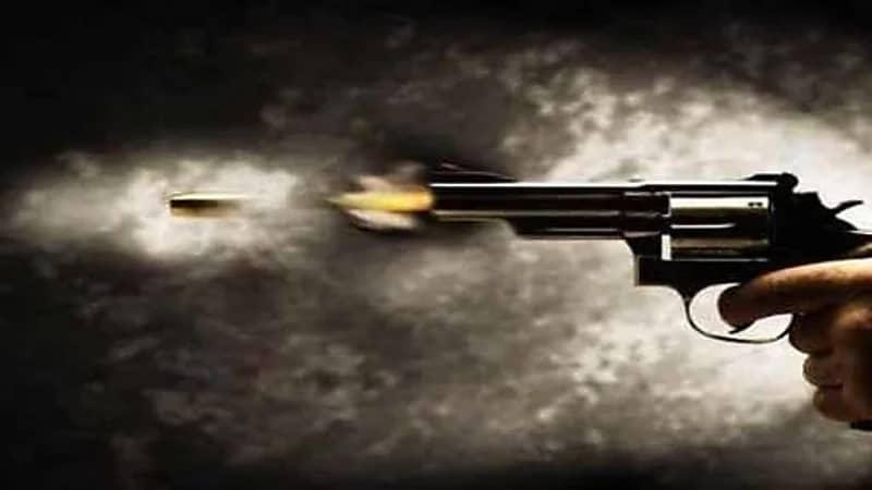 مقتل 6 أشخاص على يد مسلح 
