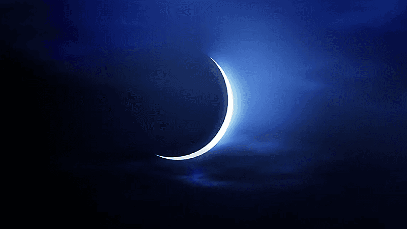 المحكمة العليا تدعو إلى تحري رؤية هلال شهر رمضان مساء الجمعة