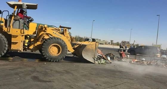 امانة الرياض تزيل  62 « كشك شاي جمر » بطريق الثمامة