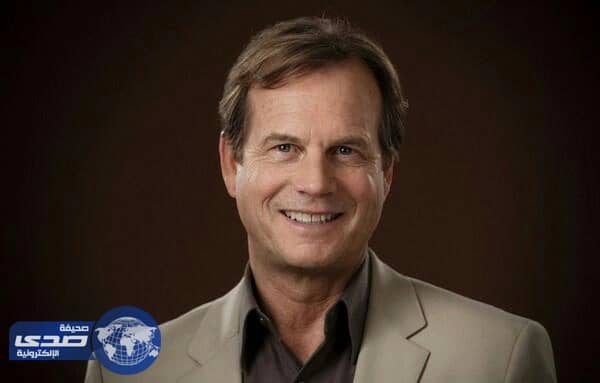 وفاة الممثل الأمريكي بيل باكستون عن عمر يناهز61 عاما