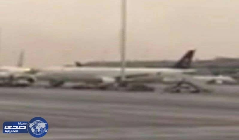 مطار الرياض يوضح حقيقة  انحراف إحدى الطائرات بسبب الرياح .. «فيديو»