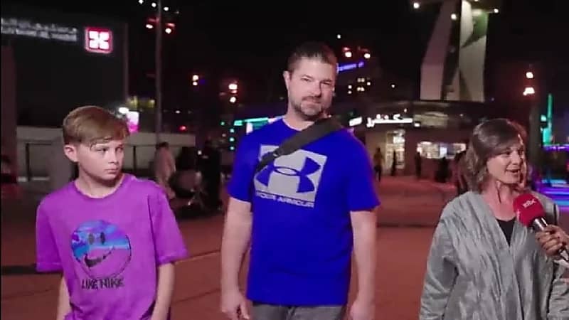 سائح أمريكي : الرياض ممتعة وعظيمة جدا ( فيديو)