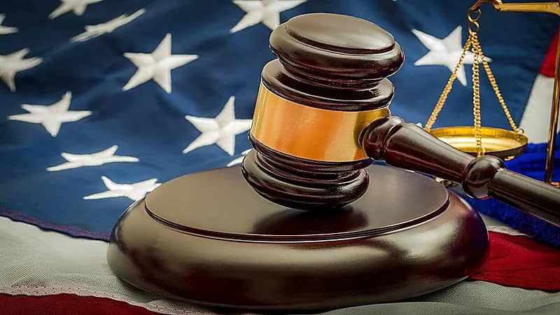 القضاء الأمريكي يقرر منع إجهاض المرأة لأول مرة منذ 50 سنة