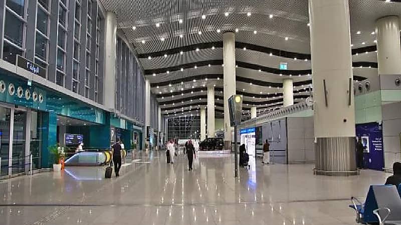 86 ألف مسافر عبر مطار الملك خالد خلال 24 ساعة