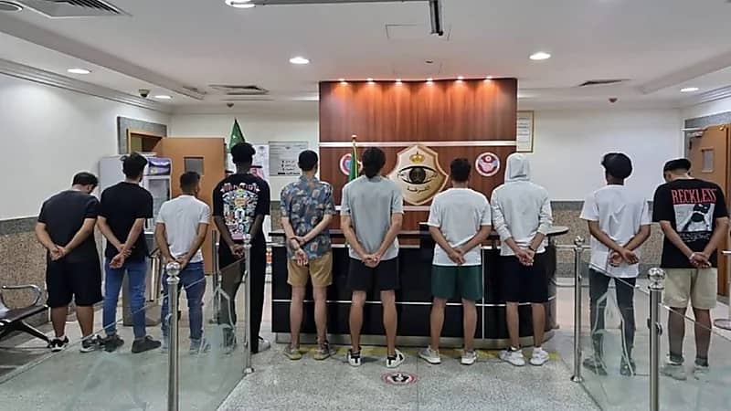 ضبط 10 أشخاص دخلوا إحدى الفعاليات دون الالتزام بإجراءات التنظيم بجدة