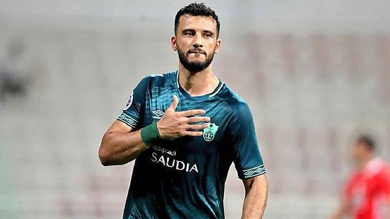 ناد قطري يقترب من ضم السومة 